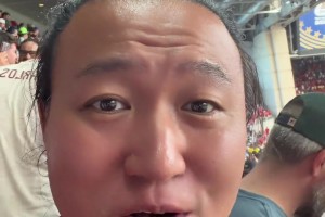 C罗双响！王涛：41岁138天！我们有什么理由嘲笑下山的神呢？