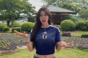 这么可爱活泼又漂亮的日本女球迷，谁不喜欢呢