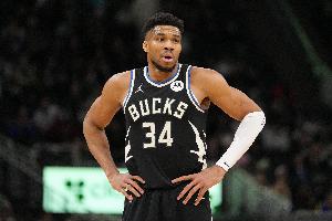 NBA史上仅KG独占队史得分、篮板、助攻、抢断和盖帽五项纪录，字母哥几乎实现全满贯