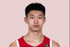 媒体人表示：中国U17男篮与加拿大存在明显天赋差距，但结果尚可接受