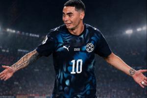 伊布对FIFA新规表示不满：这已非足球，更像马戏团，连话都不能说？