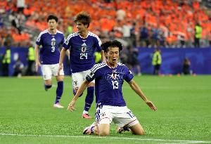 日本媒体称：小组赛次轮对日本队而言似“闯鬼门关”，前7届仅获一场胜利