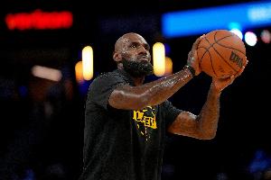Skip：LBJ最多只能拿到勇士的1500万，浓眉来或不来他都会签